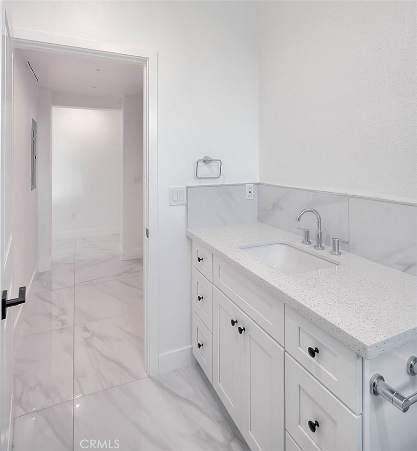 7341 9th Street, Unit 5 Buena Park, CA 90621 - Photo 3 of 33