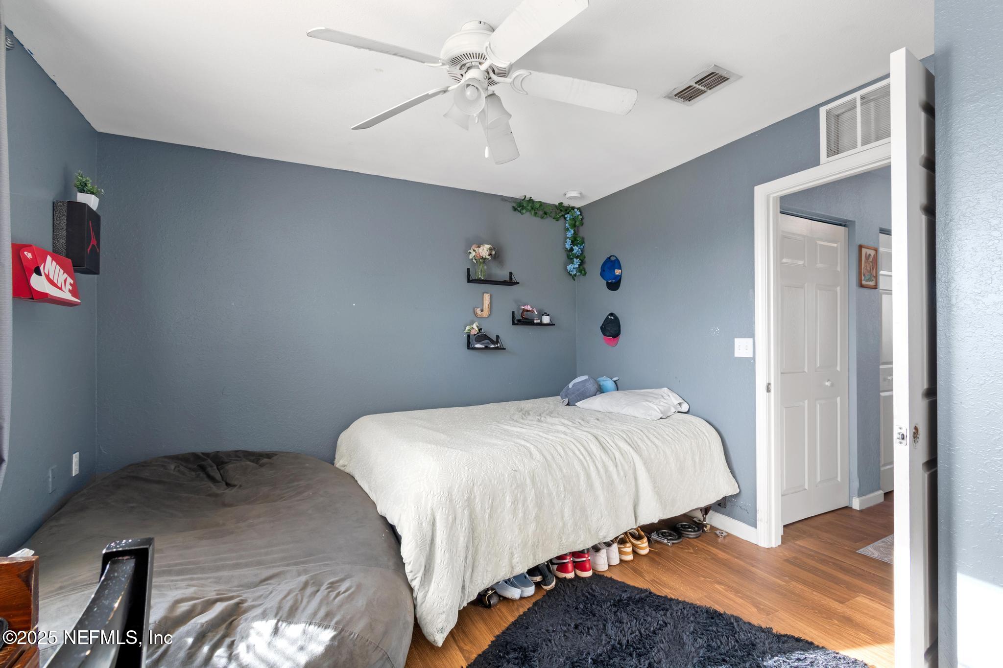 113 Oceangate Drive Atlantic Beach, FL 32233 - Photo 15 of 27 DSC_0020