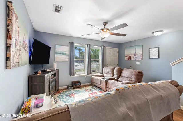 $309,000 | 113 Oceangate Drive, Atlantic Beach, FL 32233