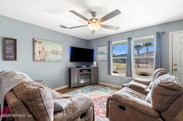 $309,000 | 113 Oceangate Drive, Atlantic Beach, FL 32233