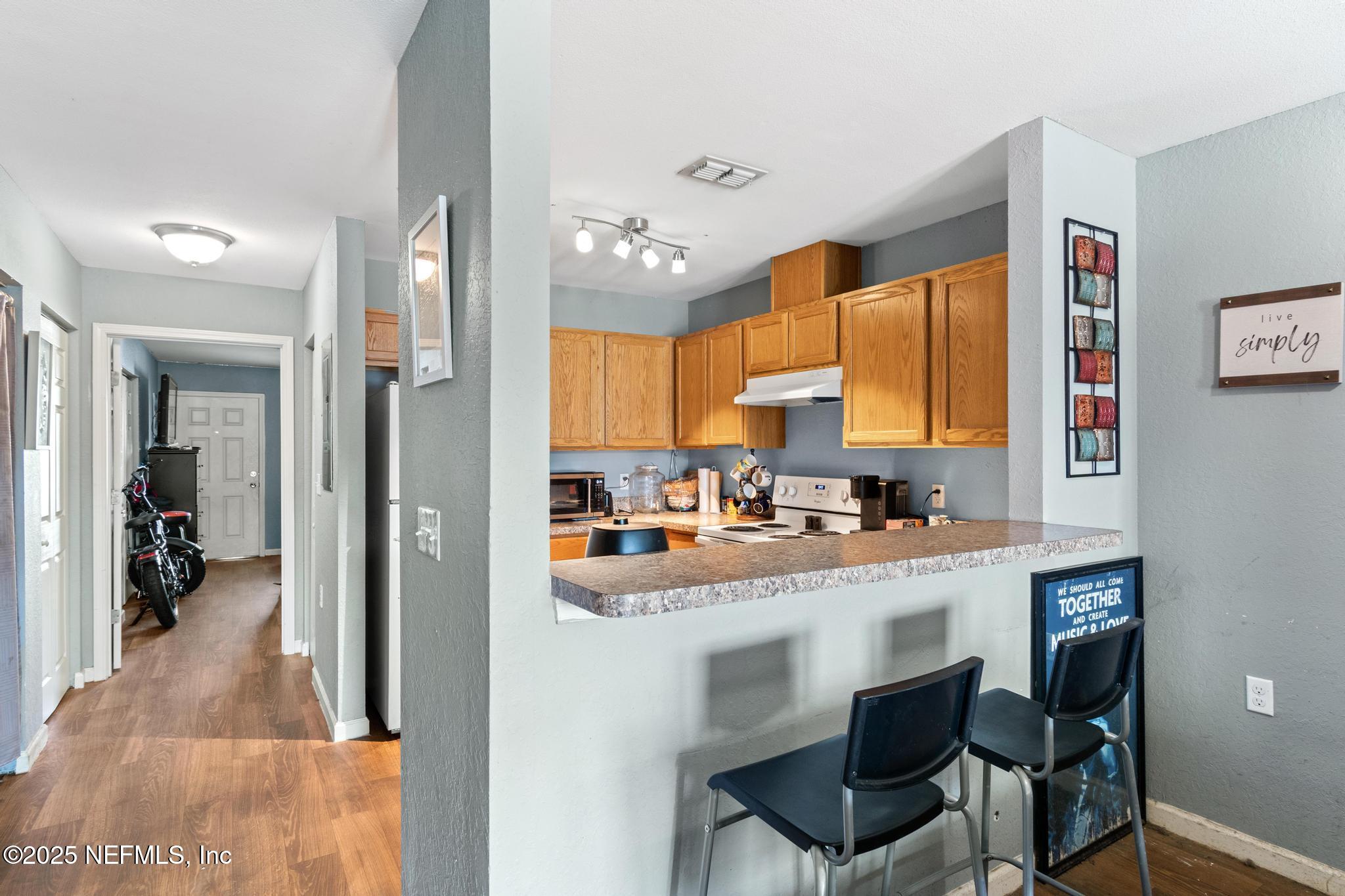 113 Oceangate Drive Atlantic Beach, FL 32233 - Photo 23 of 27 DSC_0009