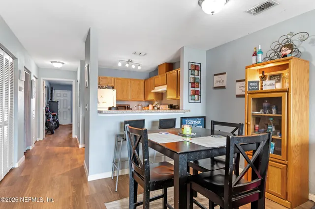 $309,000 | 113 Oceangate Drive, Atlantic Beach, FL 32233