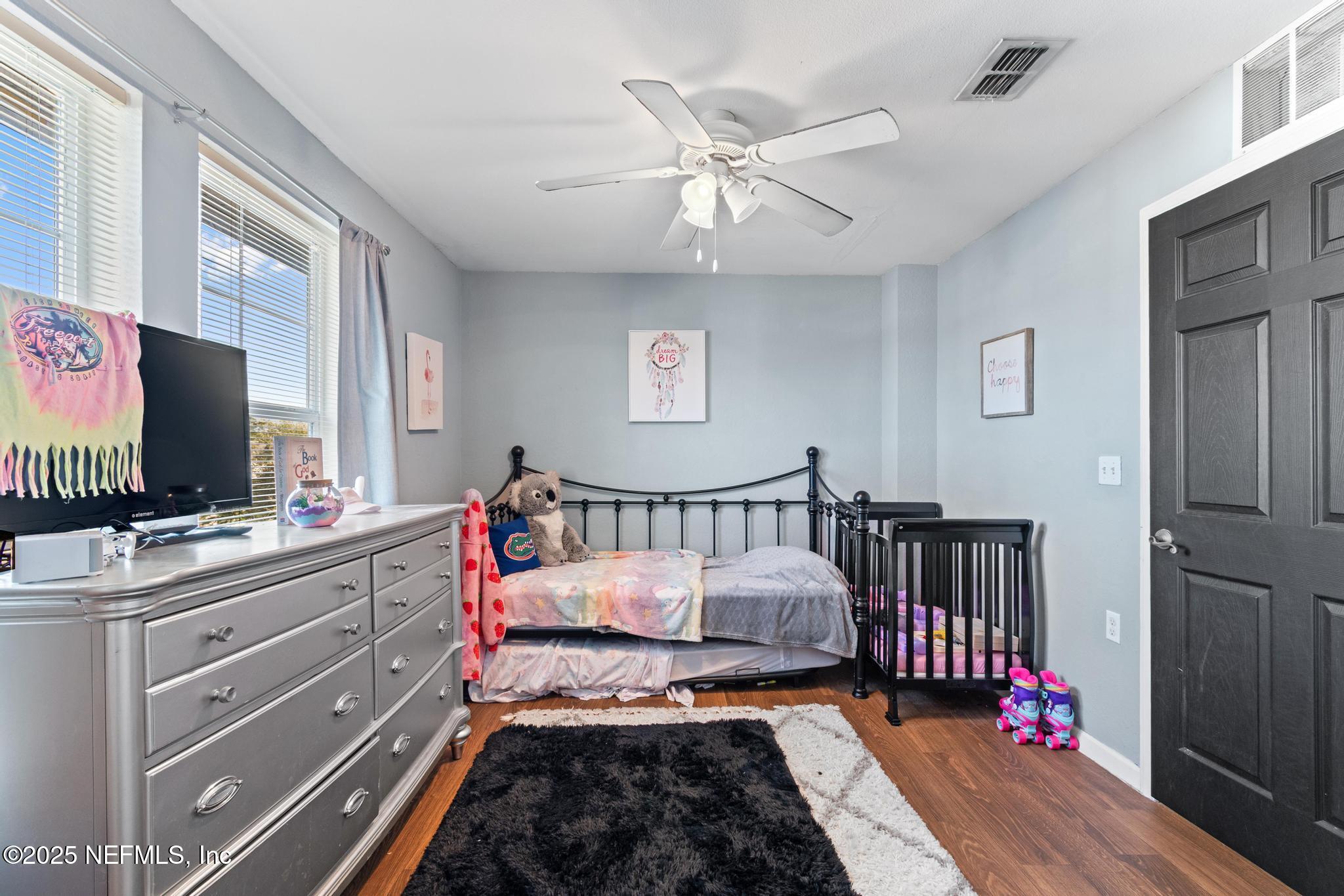 113 Oceangate Drive Atlantic Beach, FL 32233 - Photo 10 of 27 DSC_0017