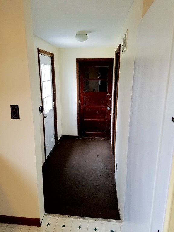 7960 East Jordan Road Mount Pleasant, MI 48858 - Photo 12 of 22 1829467-11.JPG
