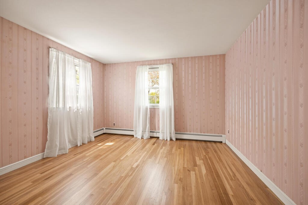 25 Eugene Road Burlington, MA 01803 - Photo 21 of 33 Gallery Image 21