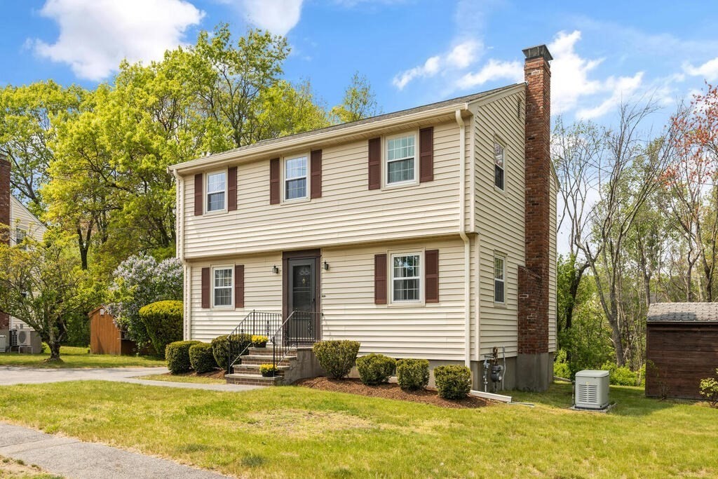 25 Eugene Road Burlington, MA 01803 - Photo 3 of 33 Gallery Image 3