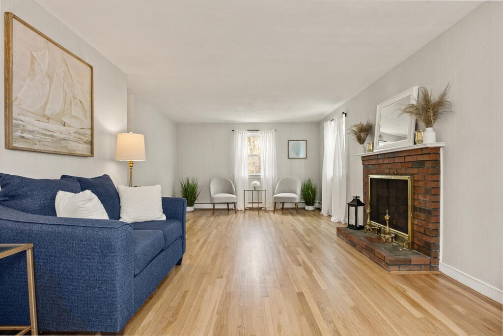 25 Eugene Road Burlington, MA 01803 - Photo 5 of 33 Gallery Image 5