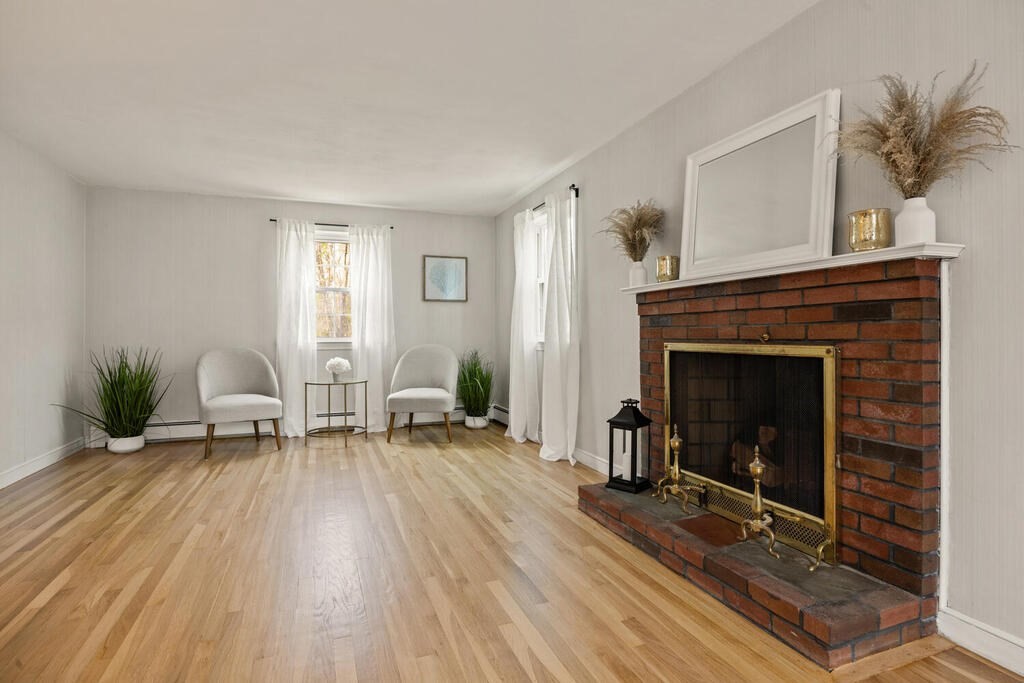 25 Eugene Road Burlington, MA 01803 - Photo 6 of 33 Gallery Image 6