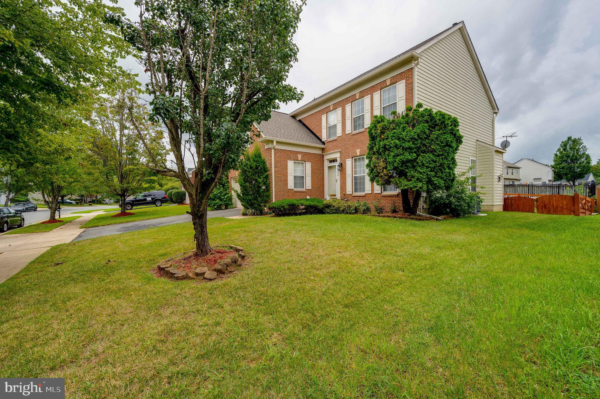 9011 Fox Park Road Clinton, MD 20735 - Photo 3 of 25 Gallery Image 3