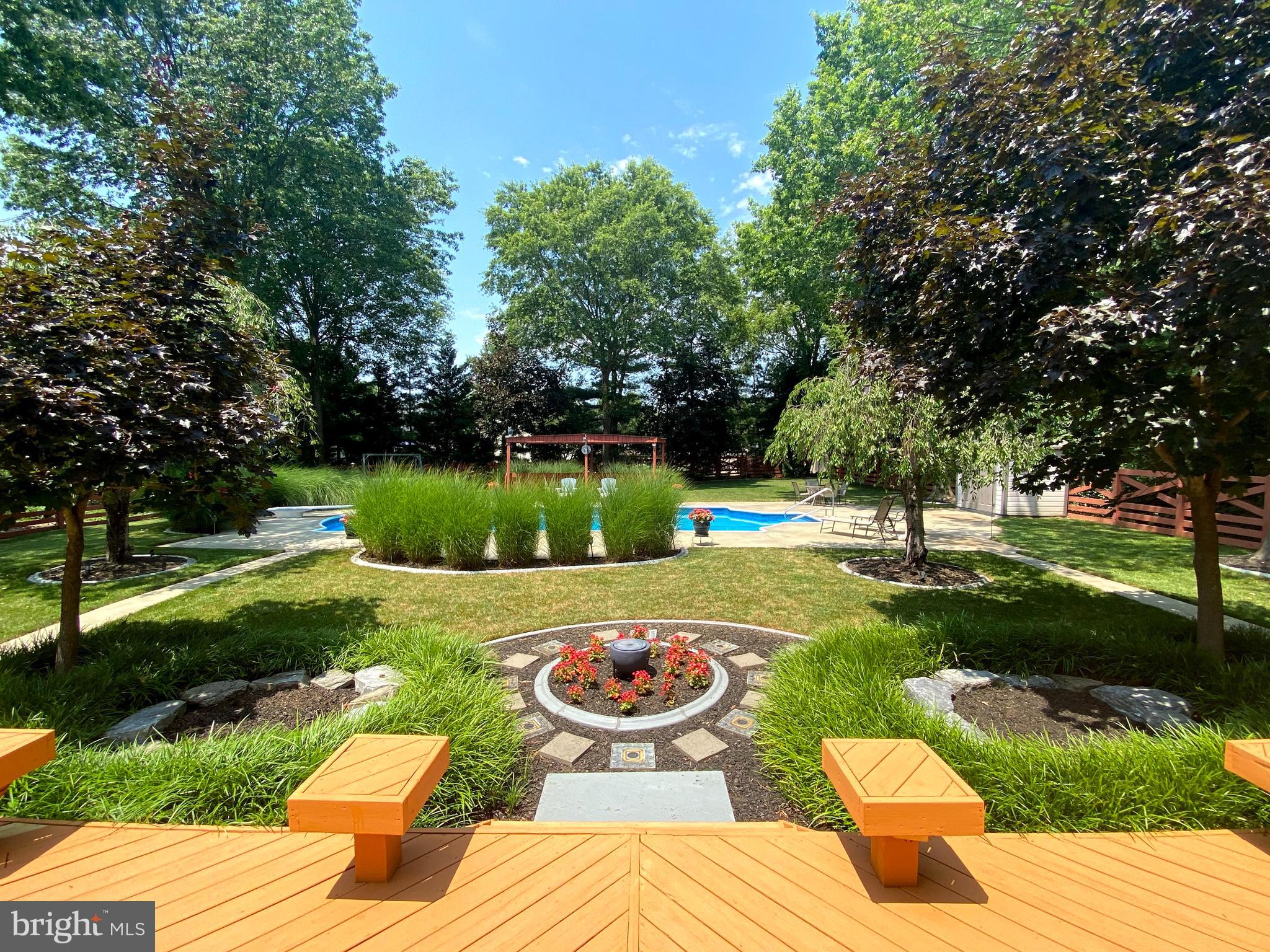 17024 Spates Hill Road Poolesville, MD 20837 - Photo 3 of 83 LOOK at the in-ground POOL!