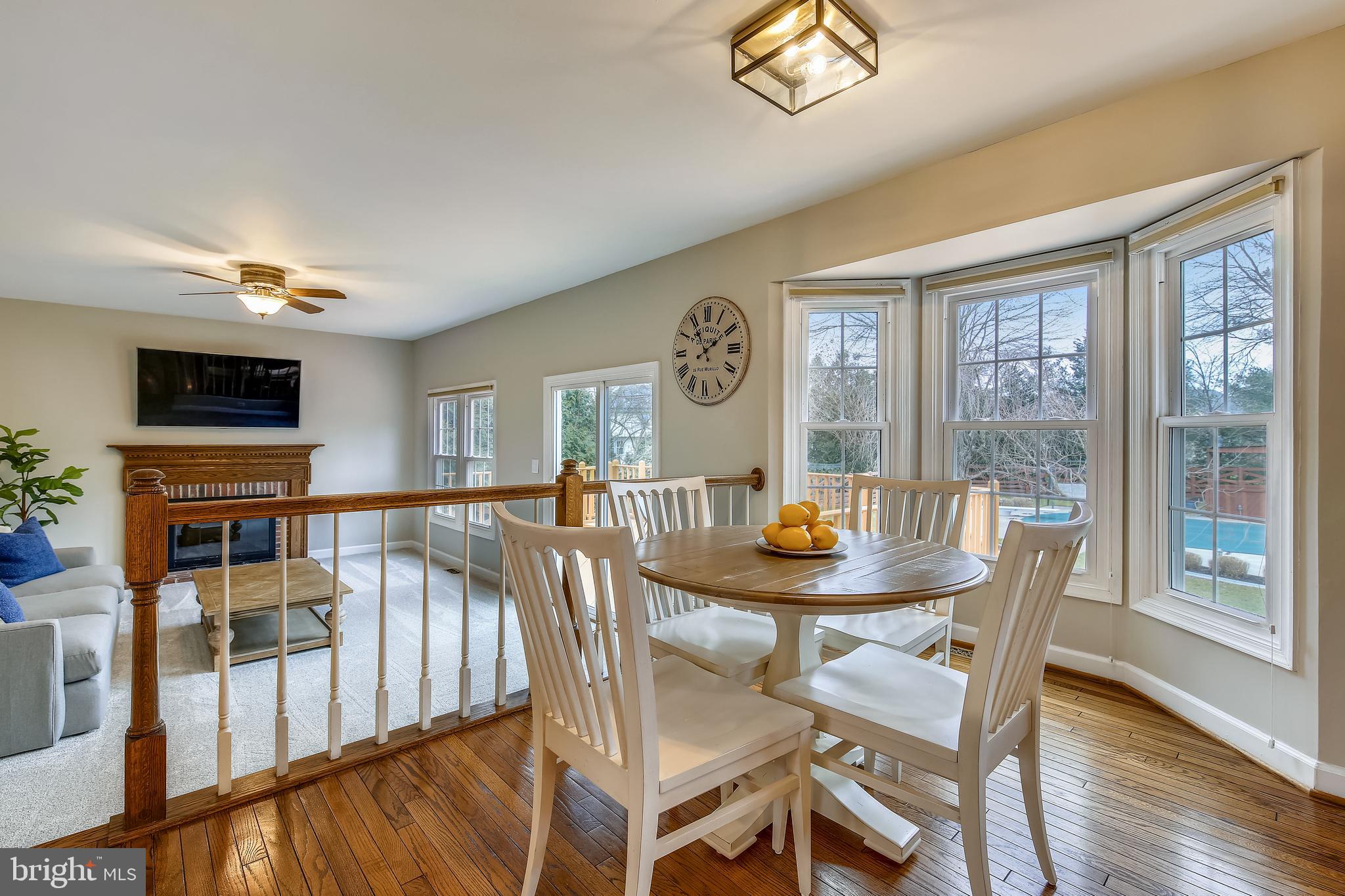 17024 Spates Hill Road Poolesville, MD 20837 - Photo 8 of 83 Breakfast Area with Bay Window