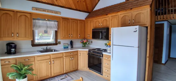 $729,900 | 117 7th Street, Acton, ME 04001