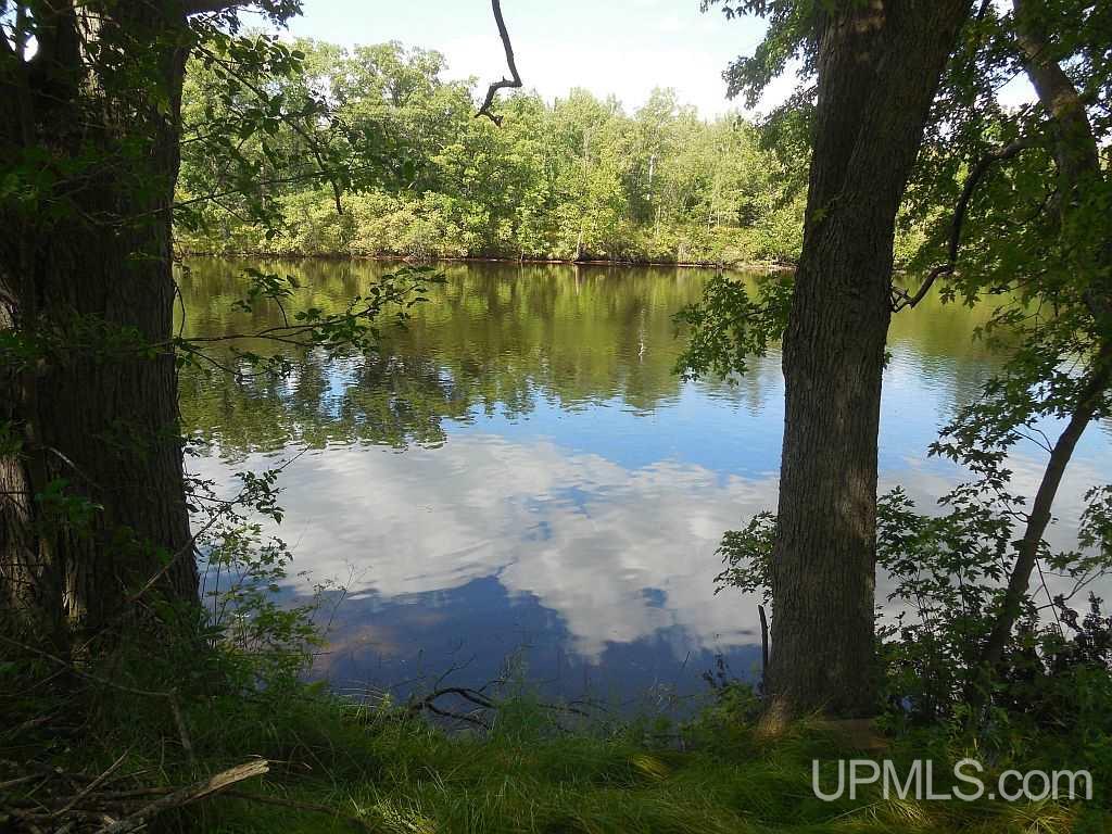 684 West Co Road Amberg, WI 54102 - Photo 17 of 25