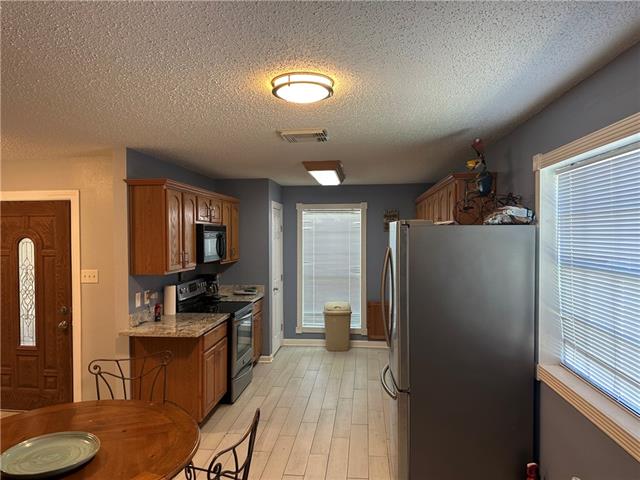 2012 Lafitte Street Laplace, LA 70068 - Photo 2 of 11