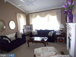 14 Fallview Court Hamilton Square, NJ 08690 - Photo 5 of 6 Gallery Image 5