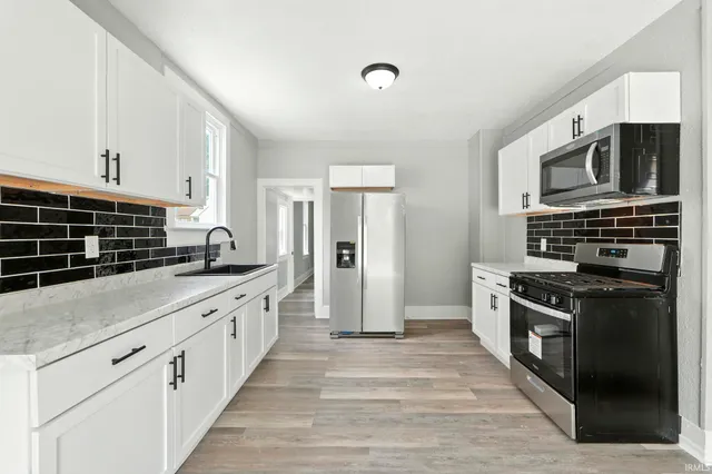 $174,900 | 1653 Rosemont Drive, Fort Wayne, IN 46808