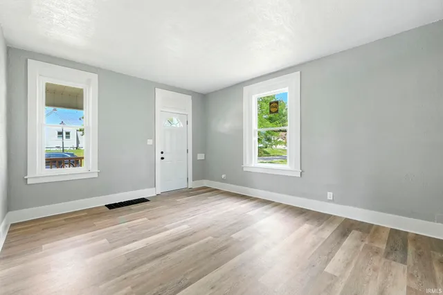 $174,900 | 1653 Rosemont Drive, Fort Wayne, IN 46808