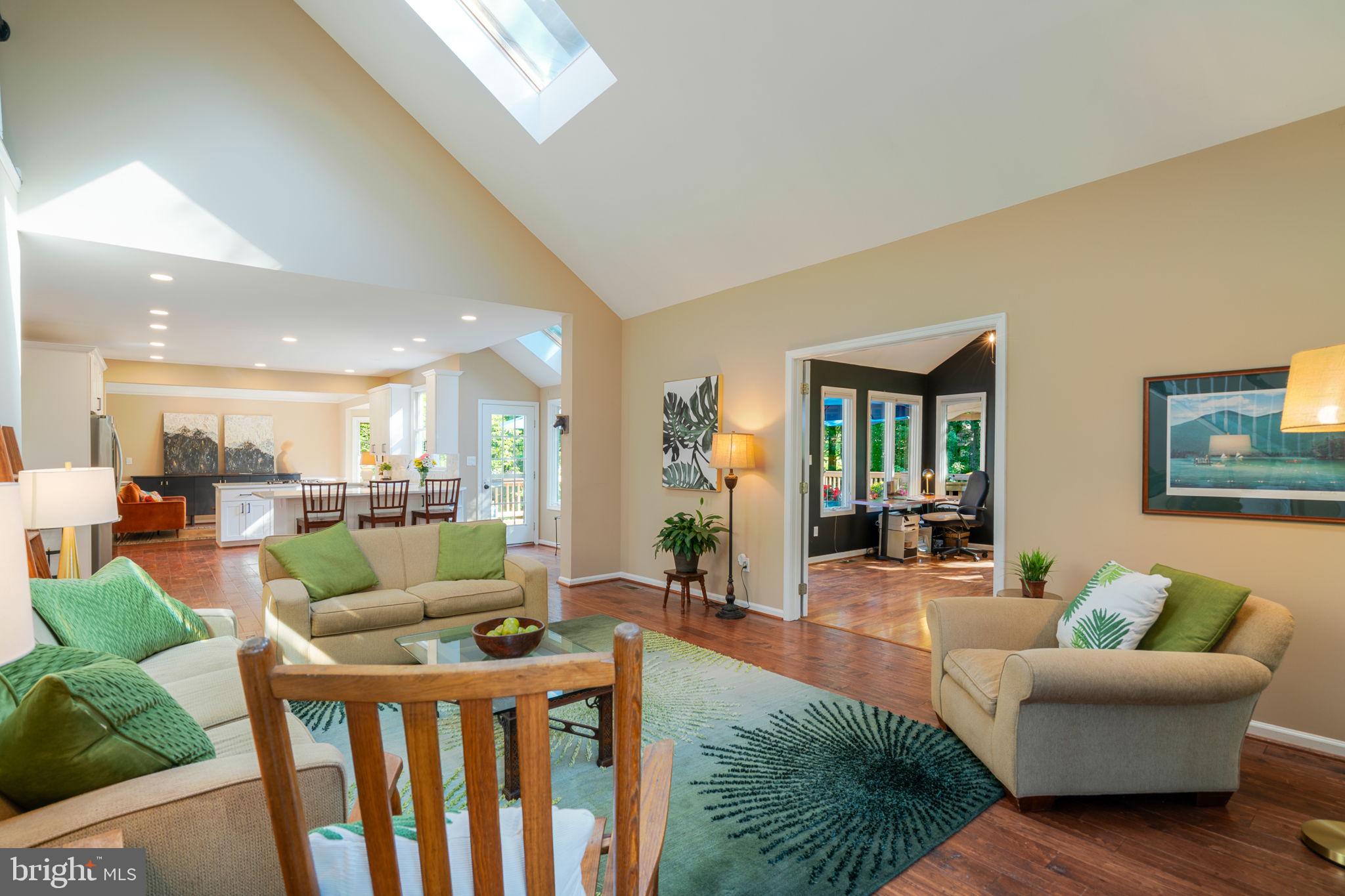 1308 Aldbury Way Reston, VA 20194 - Photo 17 of 84