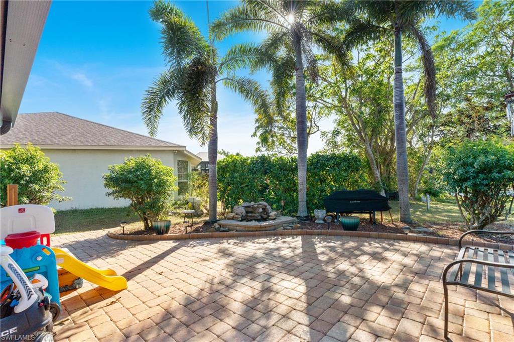 9430 Pineapple Road Fort Myers, FL 33967 - Photo 8 of 40 Gallery Image 8