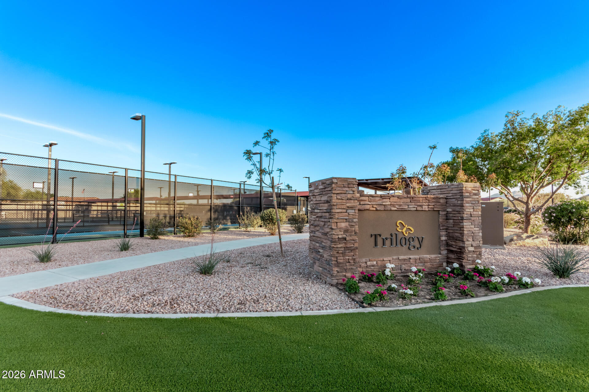 4120 East Jude Lane Gilbert, AZ 85298 - Photo 33 of 61 a view of a green field