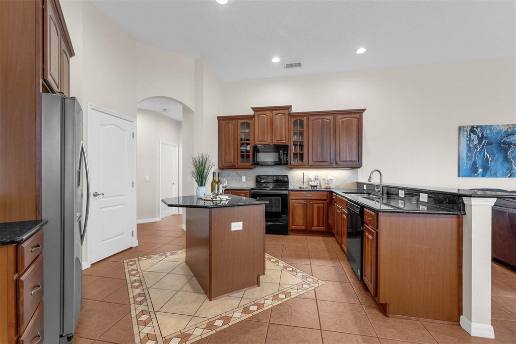 13708 Old Dock Road Orlando, FL 32828 - Photo 13 of 35