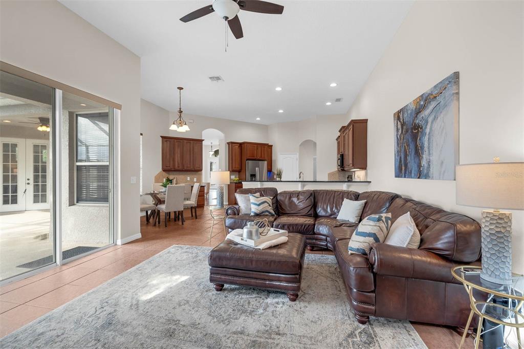 13708 Old Dock Road Orlando, FL 32828 - Photo 16 of 35