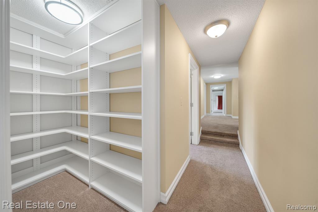 30600 Lahser Road Beverly Hills, MI 48025 - Photo 45 of 59