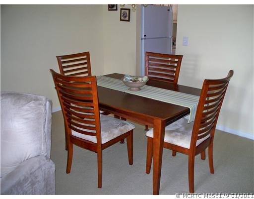 1995 Southwest Palm City Road, Unit 47B Stuart, FL 34994 - Photo 9 of 16 Dining Room.