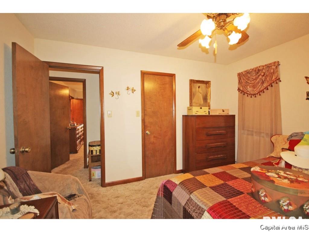 6068 Turkey Run Road Sherman, IL 62684 - Photo 16 of 35 Gallery Image 16