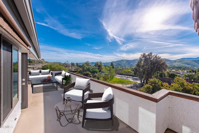 $2,095,000 | 2207 Terra Bella Lane, Camarillo, CA 93012