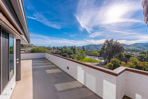 $1,945,000 | 2207 Terra Bella Lane, Camarillo, CA 93012