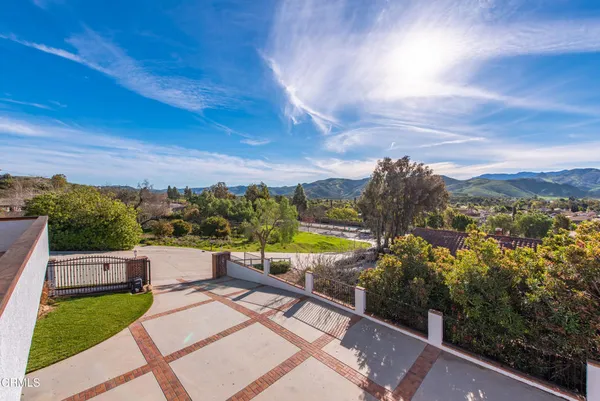 $1,945,000 | 2207 Terra Bella Lane, Camarillo, CA 93012