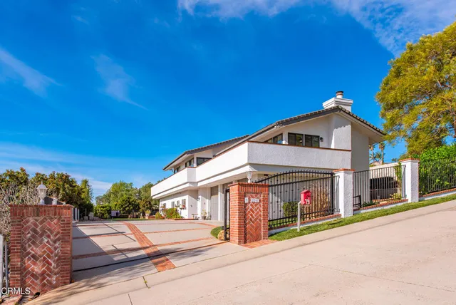 $2,095,000 | 2207 Terra Bella Lane, Camarillo, CA 93012