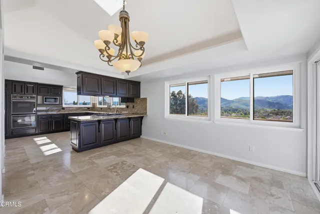 $2,095,000 | 2207 Terra Bella Lane, Camarillo, CA 93012