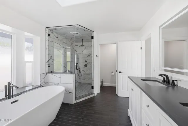 $2,095,000 | 2207 Terra Bella Lane, Camarillo, CA 93012