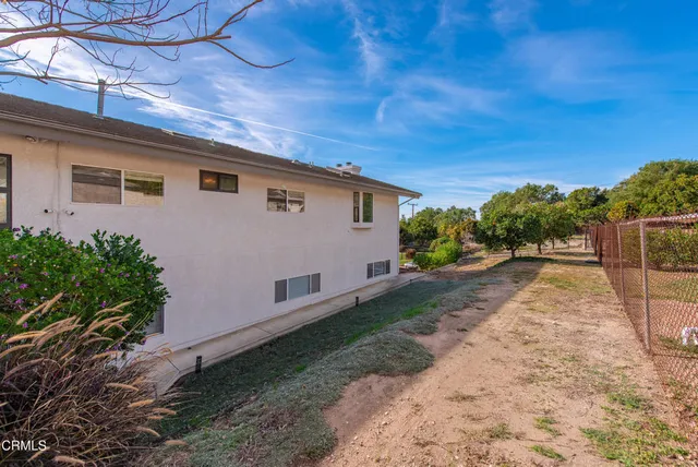 $2,095,000 | 2207 Terra Bella Lane, Camarillo, CA 93012