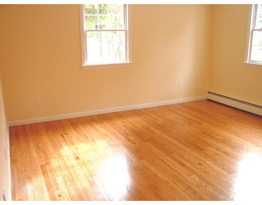 4 Tall Timber Road Wilbraham, MA 01095 - Photo 10 of 14 Gallery Image 10