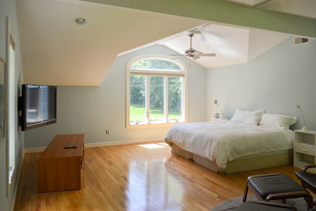 5 Lothrop Road Acton, MA 01720 - Photo 11 of 30 Gallery Image 11