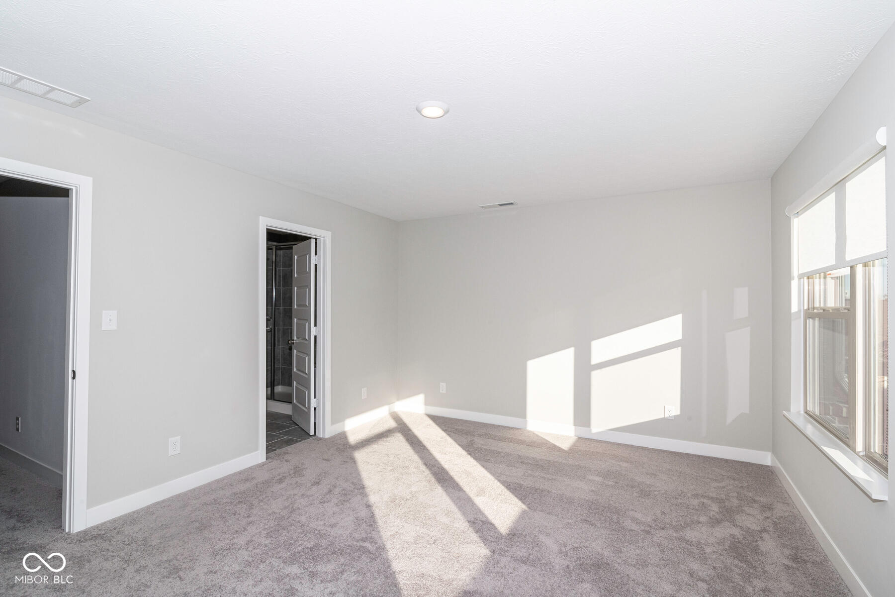 8238 Bostic Drive Fishers, IN 46038 - Photo 24 of 39