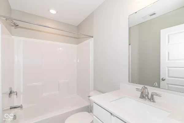 $3,300 | 8238 Bostic Drive, Fishers, IN 46038