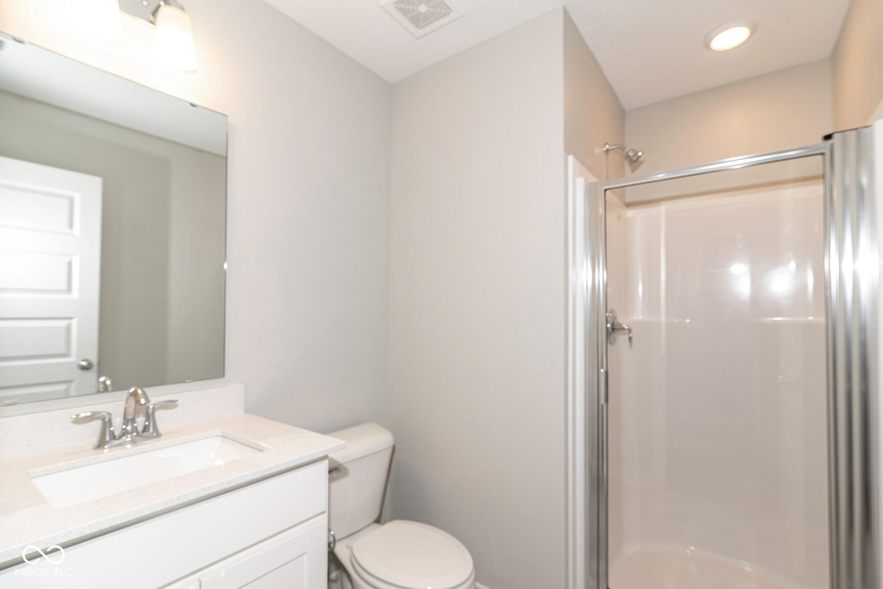8238 Bostic Drive Fishers, IN 46038 - Photo 4 of 39