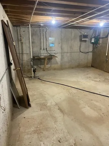 $175,000 | 5561 Oak, Cassville, WI 53806