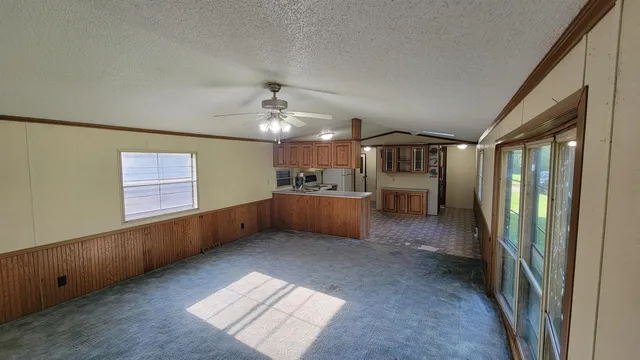 $175,000 | 5561 Oak, Cassville, WI 53806