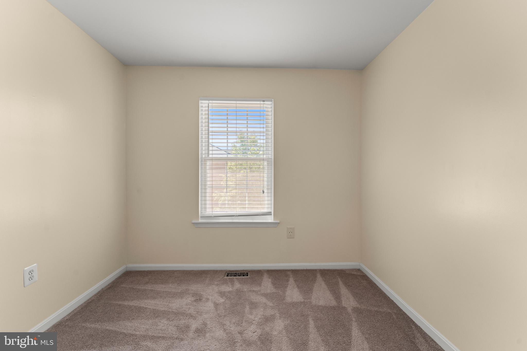 5522 Trout Run Road Clinton, MD 20735 - Photo 13 of 39 Bed 3