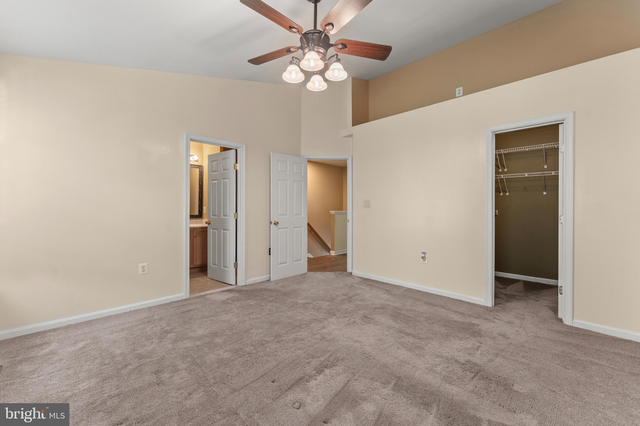 5522 Trout Run Road Clinton, MD 20735 - Photo 20 of 39 Primary Bed