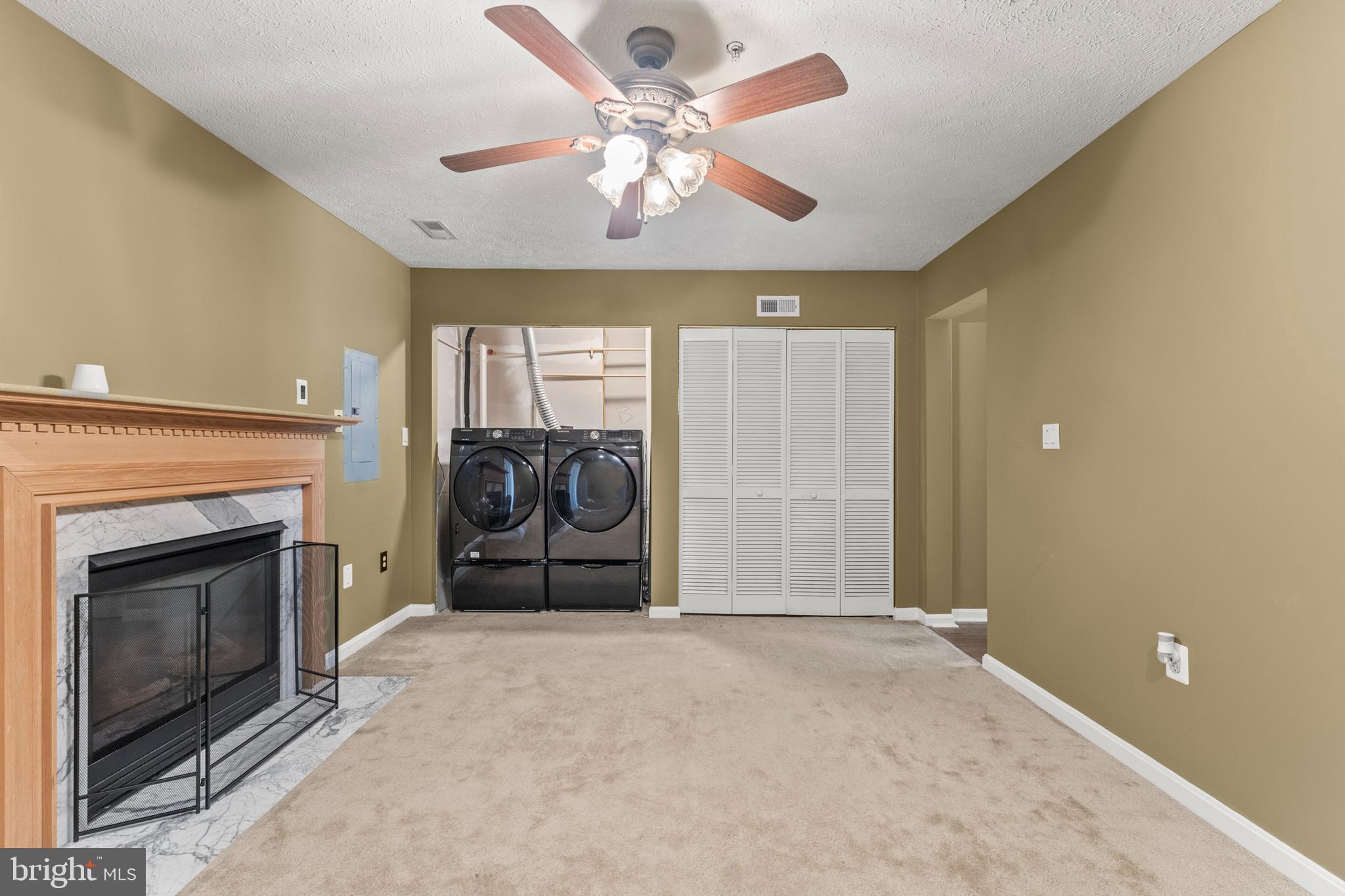 5522 Trout Run Road Clinton, MD 20735 - Photo 27 of 39 Living room