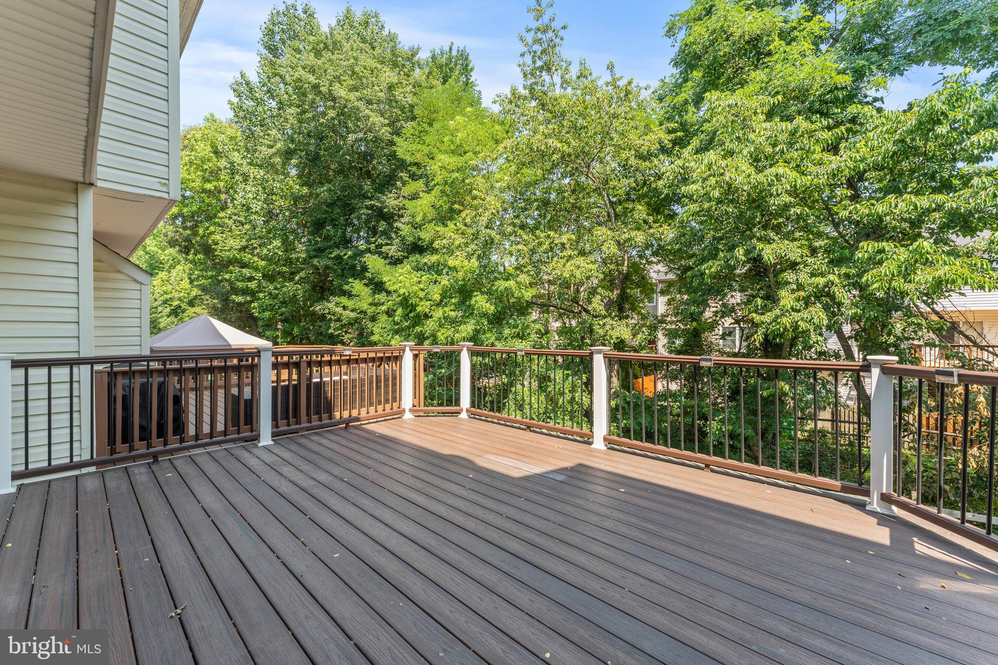 5522 Trout Run Road Clinton, MD 20735 - Photo 31 of 39 Deck
