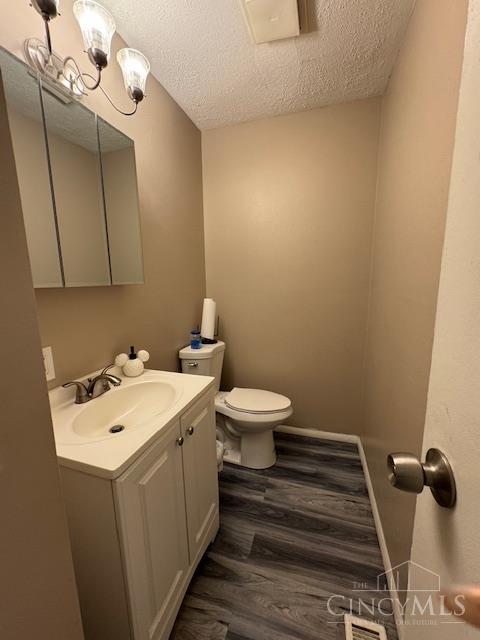 933 West Kemper Road Forest Park, OH 45240 - Photo 2 of 9