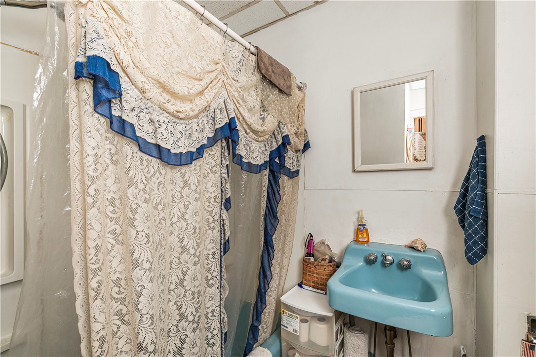 7 Lewis Street Woonsocket, RI 02895 - Photo 11 of 33 1st Floor Full Bathroom