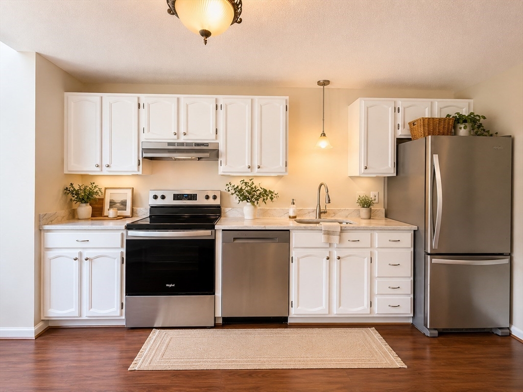 628 Maple Brook Road, Unit 628 Bellingham, MA 02019 - Photo 9 of 36